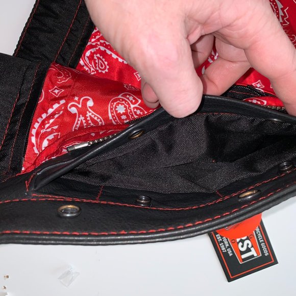 Black Leather Vest for Men - Picture 9 of 16